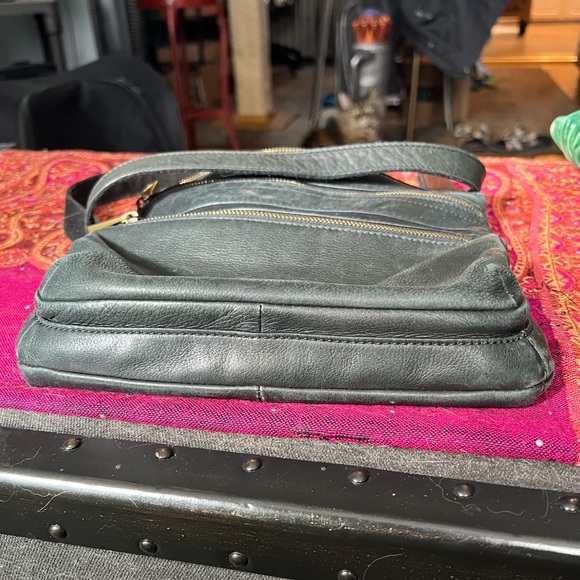 Fossil Black Leather Crossbody Bag with Brass Accents - Picture 6 of 11